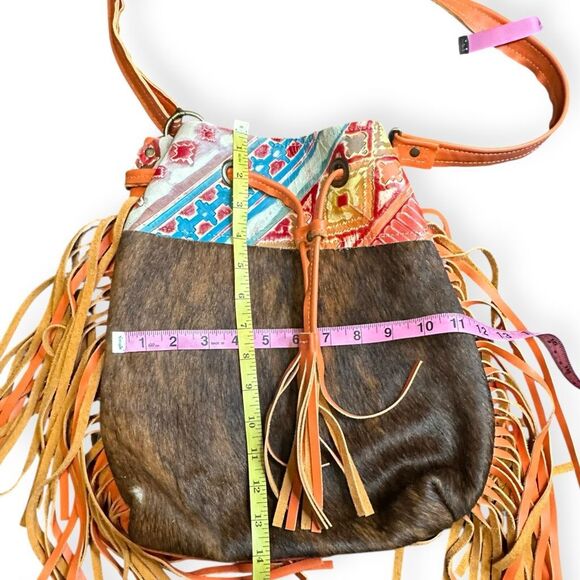 DANCING CACTUS DESIGNS Western Cowhide Fringe Shoulder Bag – Multicolor Leather - Picture 6 of 6
